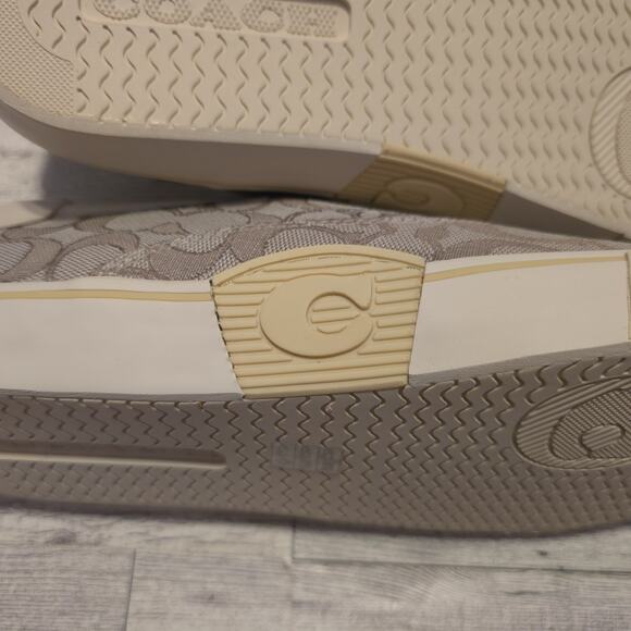 New Coach Women’s Citysole Skate Sneaker Stone / Chalk Sz 9.5 - Picture 9 of 10